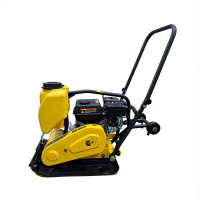 Изображение Виброплита 85 кг, 13,5кН (Loncin) бак, коврик, колесный комплект TOR CF80 PRO